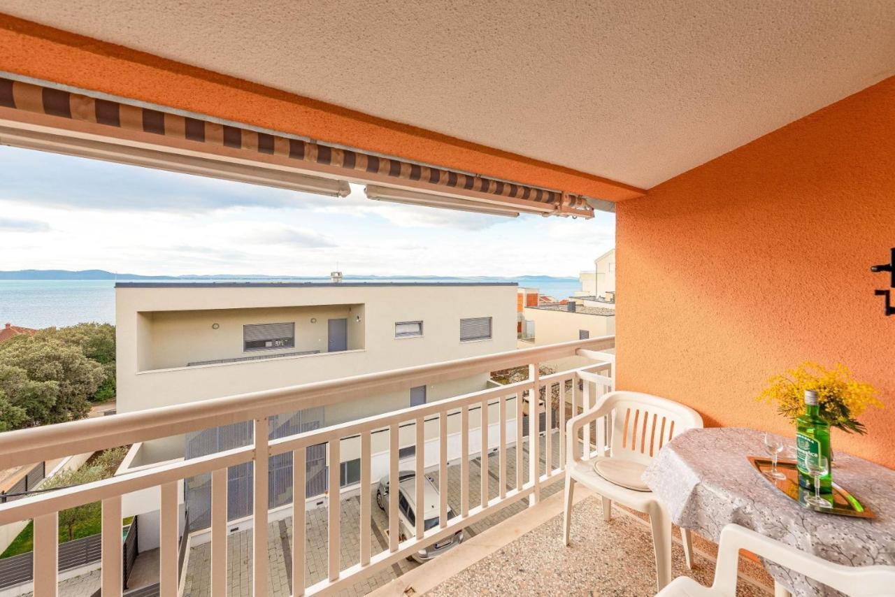 Family Friendly Seaside Apartments Kozino, Zadar - 5749 Petrcane Bagian luar foto